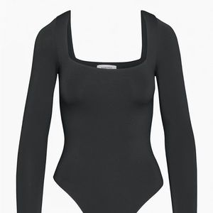 Contour Squareneck Longsleeve Bodysuit (in colour Black)